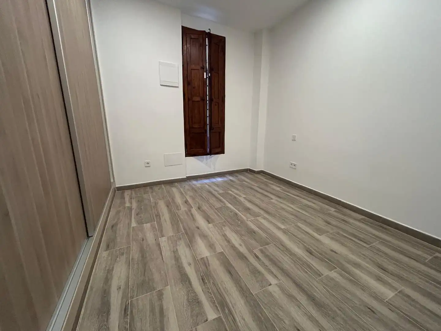 Dormitori de Casa adosada en venda en Catarroja amb Calefacció, Terrassa i Alarma