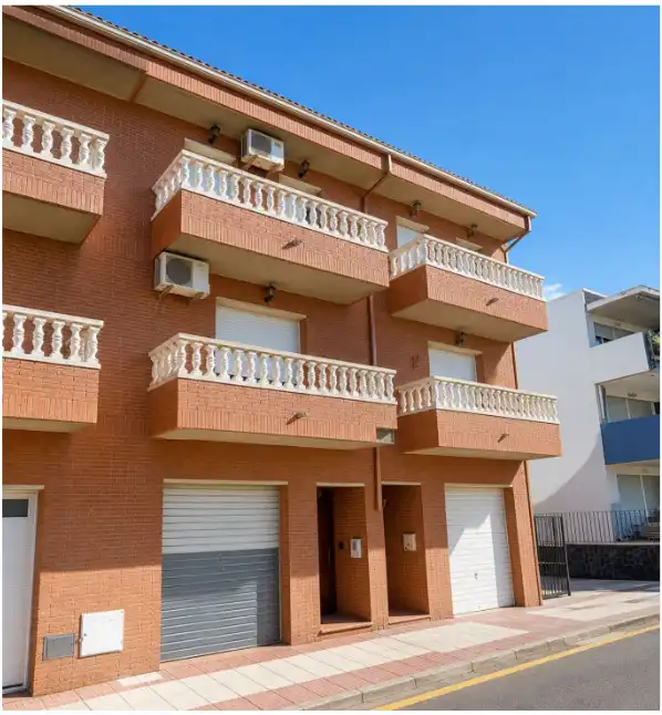 Piso en venta en Passeig de Salvador Espriu 59