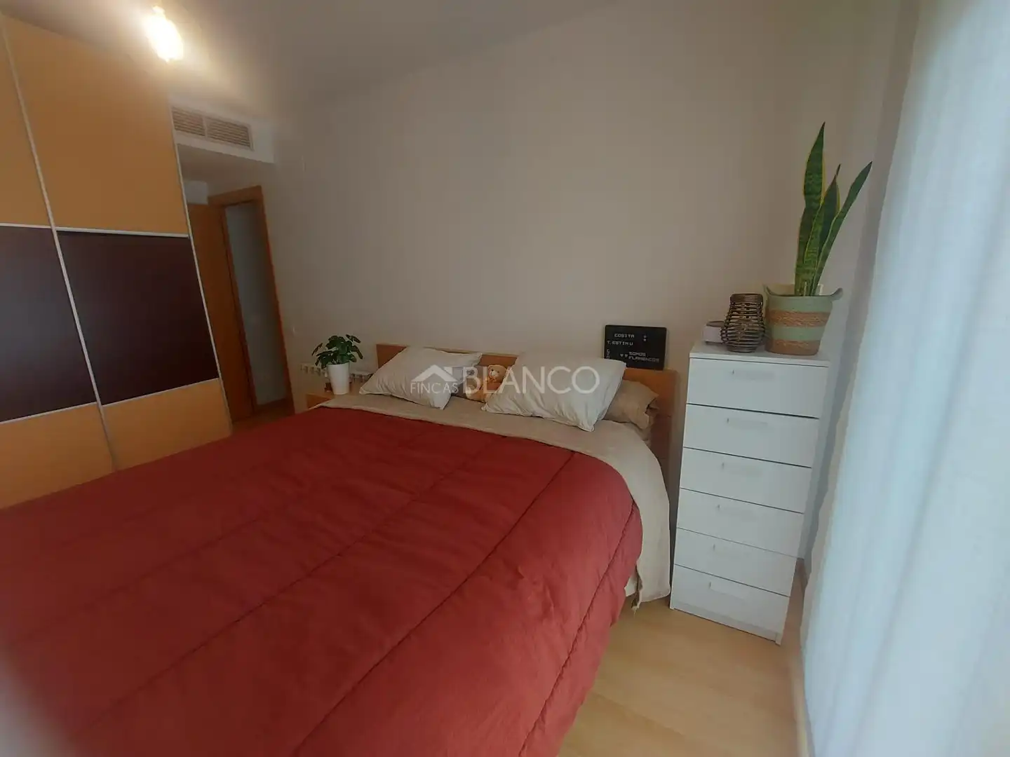 Piso en venta en Abrera