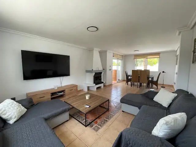 Living room of Houses for rent in Alicante / Alacant  with Air Conditioner, Heating and Private garden