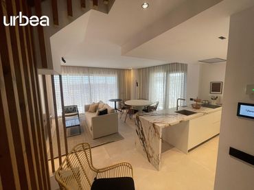 Triplex with balcony to rent in Paseo P.º Marítimo Pablo Ruiz Picasso