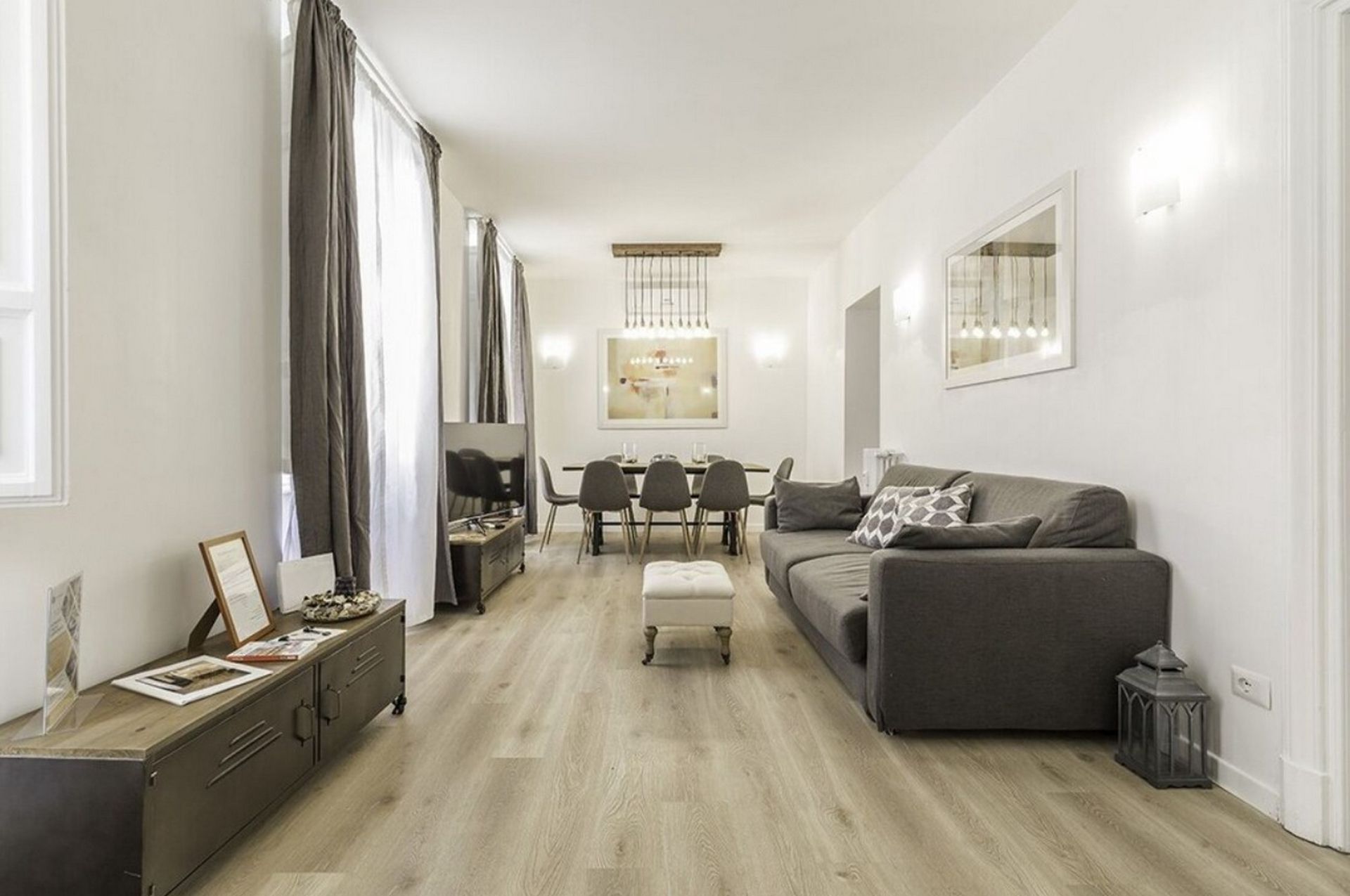 Sala de estar de Piso de alquiler en La Bisbal d'Empordà con Aire acondicionado, Amueblado y TV