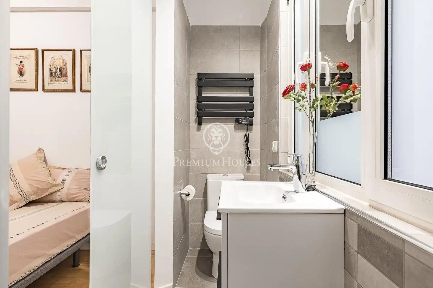 Baño de Apartamento en venta en Barcelona con Aire acondicionado, Calefacción y Terraza
