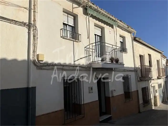 Adossat en venda a Alcalá la Real