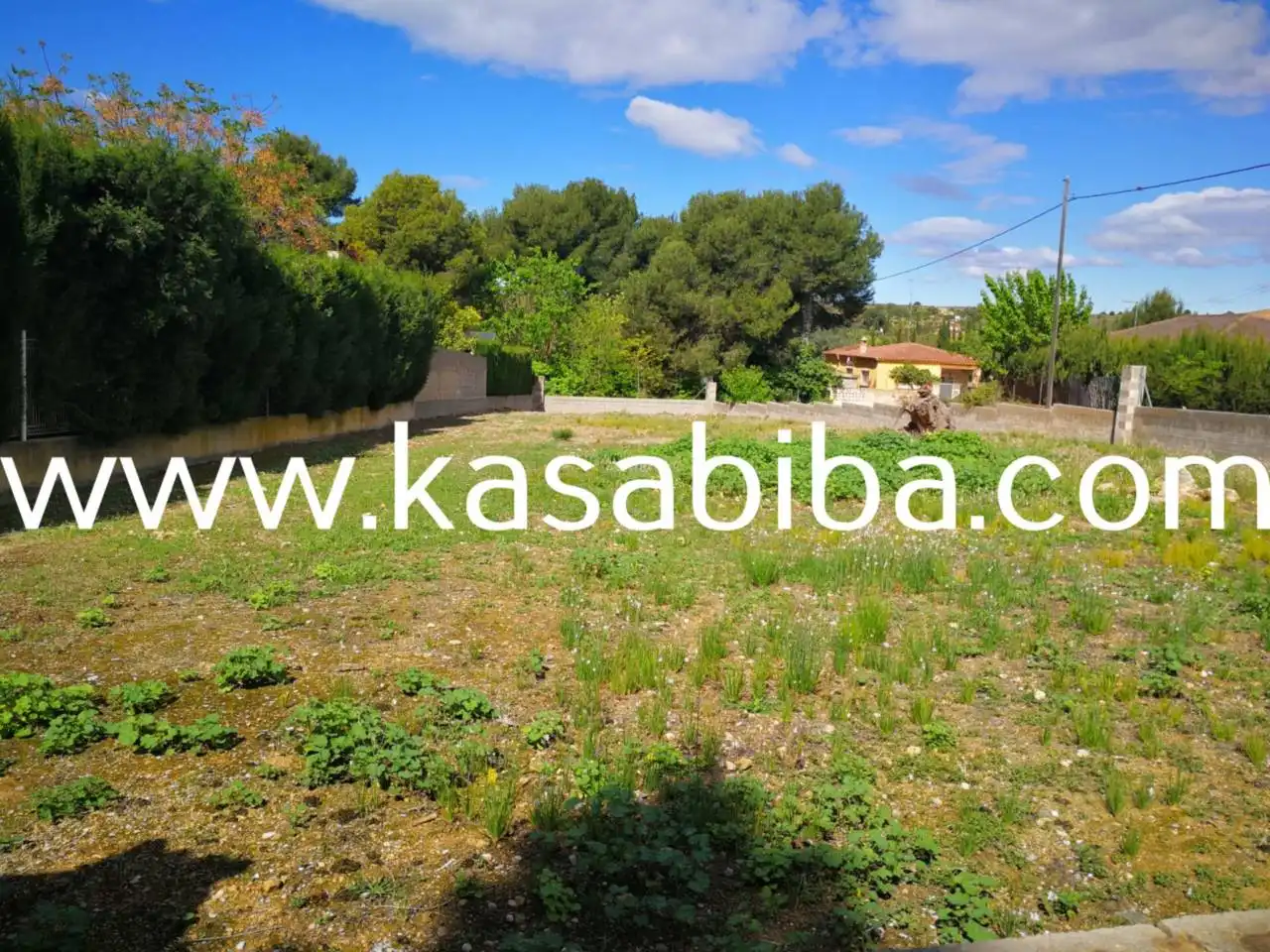 Terreny residencial en venda a Urbanizaciones