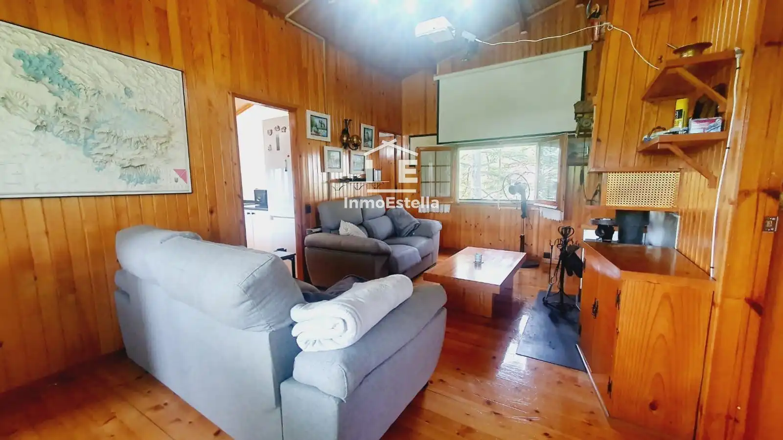 Sala d'estar de Casa o xalet en venda en Améscoa Baja amb Calefacció, Jardí privat i Terrassa