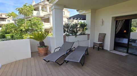 Foto 5 de Piso en venta en Urbanización Capanes Norte, Los Arqueros - Puerto del Almendro, Benahavís