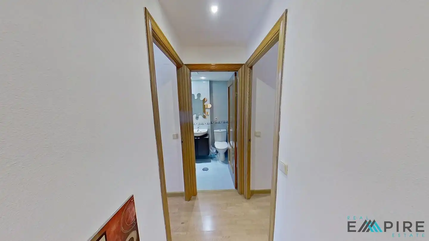 Wohnung zum Verkauf in Parla mit Heizung, Abstellraum und Möbliert