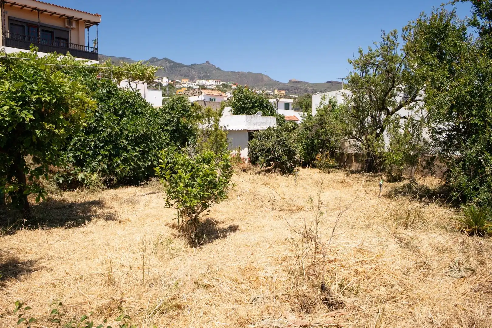 Einfamilien-Reihenhaus zum Verkauf in Valsequillo de Gran Canaria mit Klimaanlage, Heizung und Privatgarten