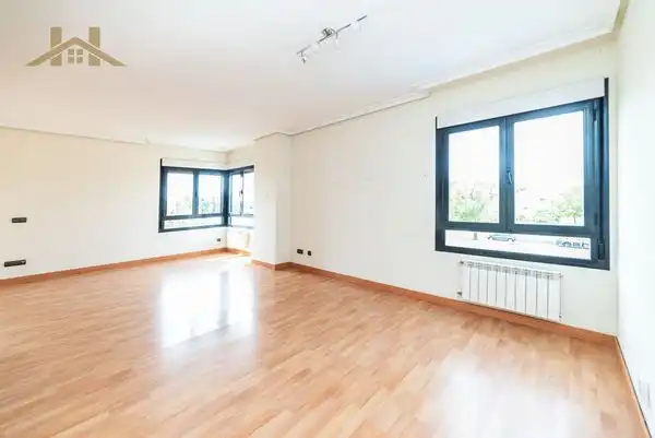 Ático con piscina en venta en Calle Concorde, imagen 8
