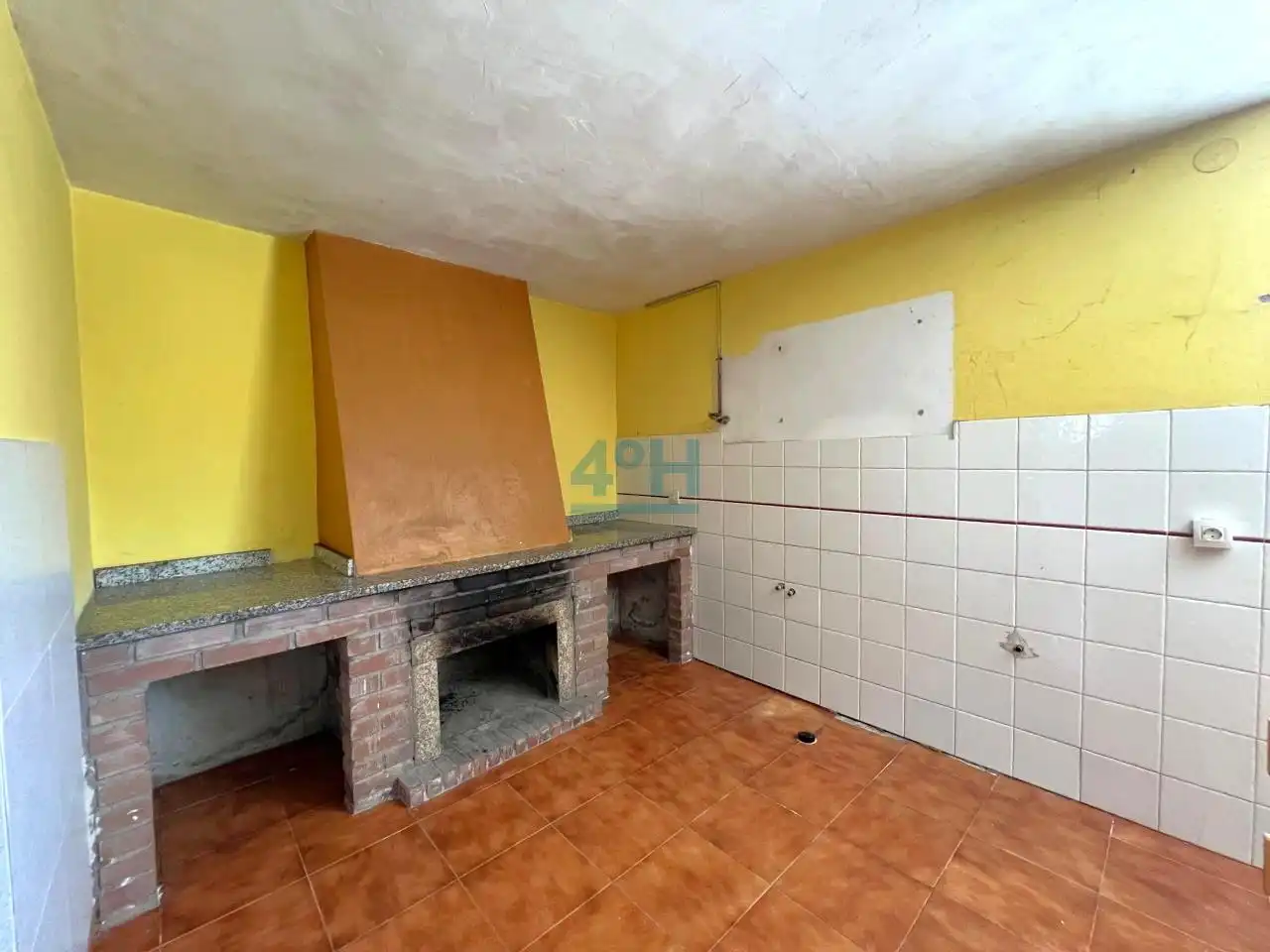 Cocina de Casa o chalet en venta en Barbadás con Calefacción, Jardín privado y Terraza
