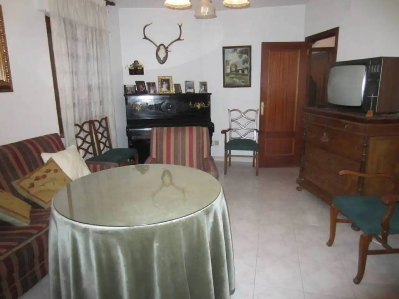 Dining room of Houses for sale in Villavieja de Yeltes  with Heating and Furnished