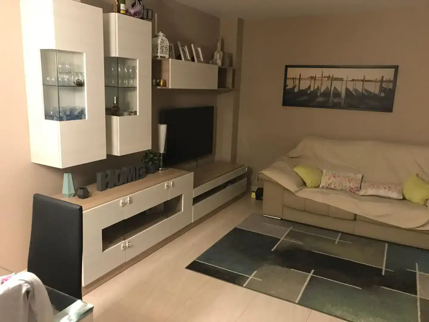 Sala d'estar de Casa adosada en venda en Abrera amb Aire condicionat