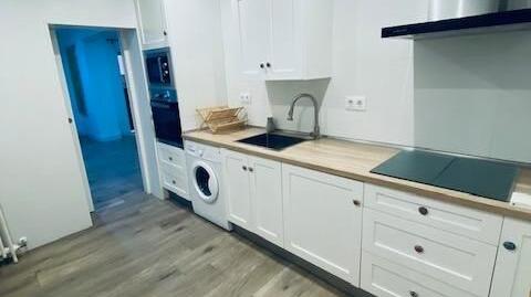 Foto 5 de Apartamento en venta en Pedro Simon Abril, Centro,  Albacete Capital