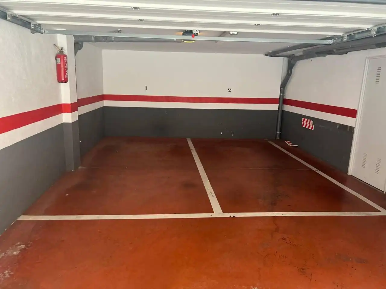 Parking to rent in Calle Canteros, imagen 2
