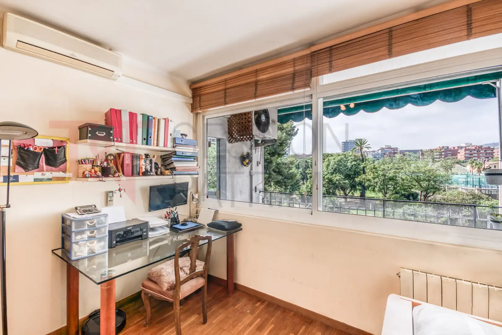 Habitación de Piso en venta en Barcelona con Aire acondicionado, Calefacción y Parquet