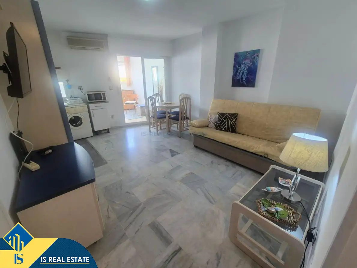 Appartement compact avec ascenseur à vendre à Playa del Cura