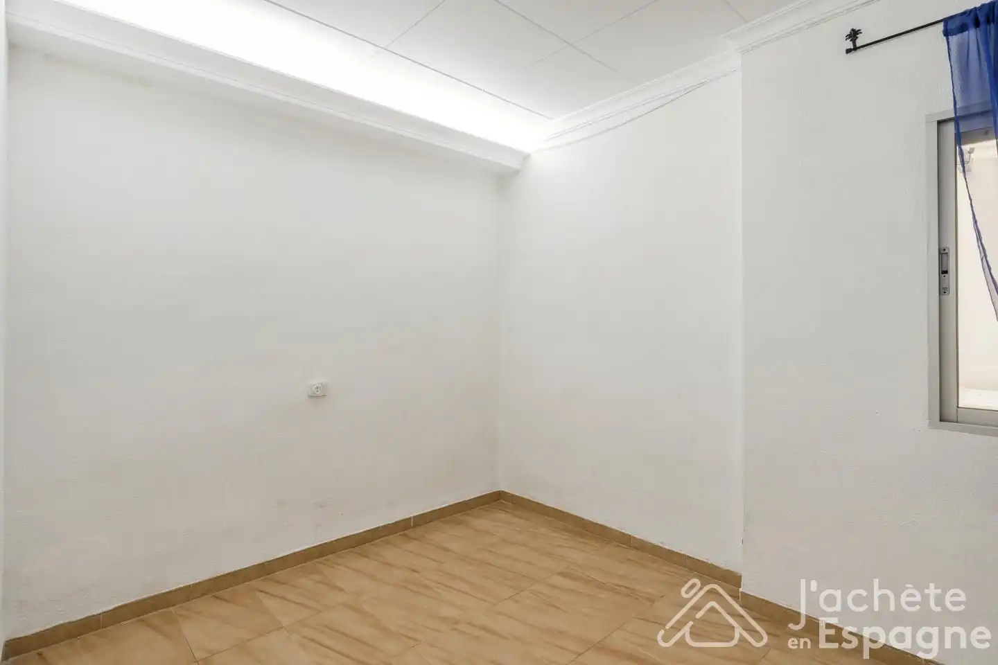 Planta baixa en venda en Algemesí amb Aire condicionat, Terrassa i Traster