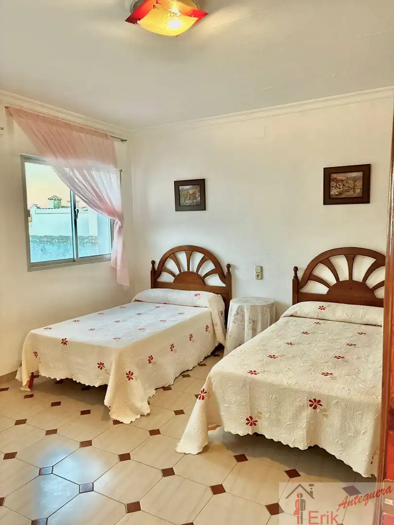 Casa adosada en venta en Bobadilla - Bobadilla Estación - La Joya