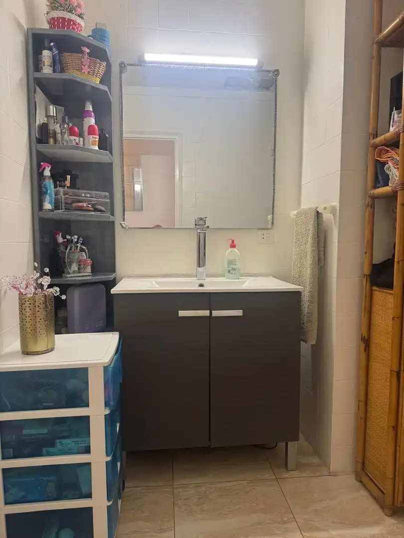 Bany de Àtic en venda en Salt amb Calefacció i Terrassa