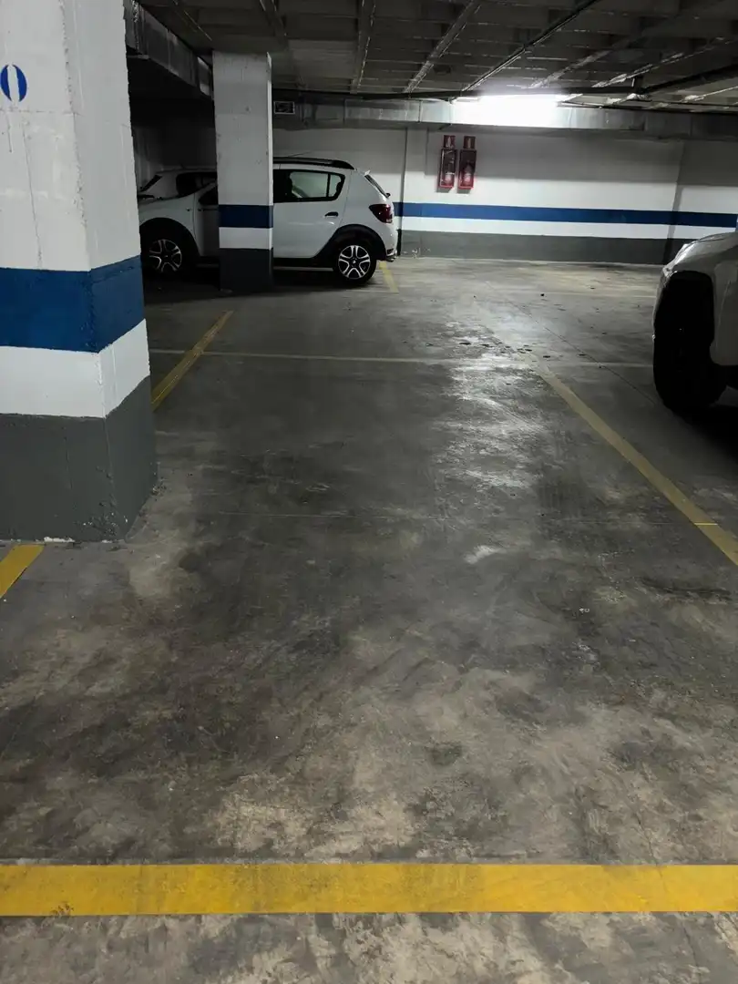 Aparcament en venda a Calle Beatriz de Suabia, imagen 2