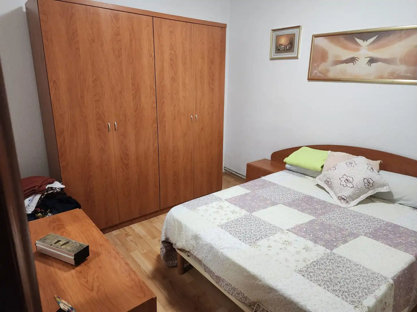 Bedroom of Flat for sale in Sant Joan Despí  with Heating, Furnished and Oven