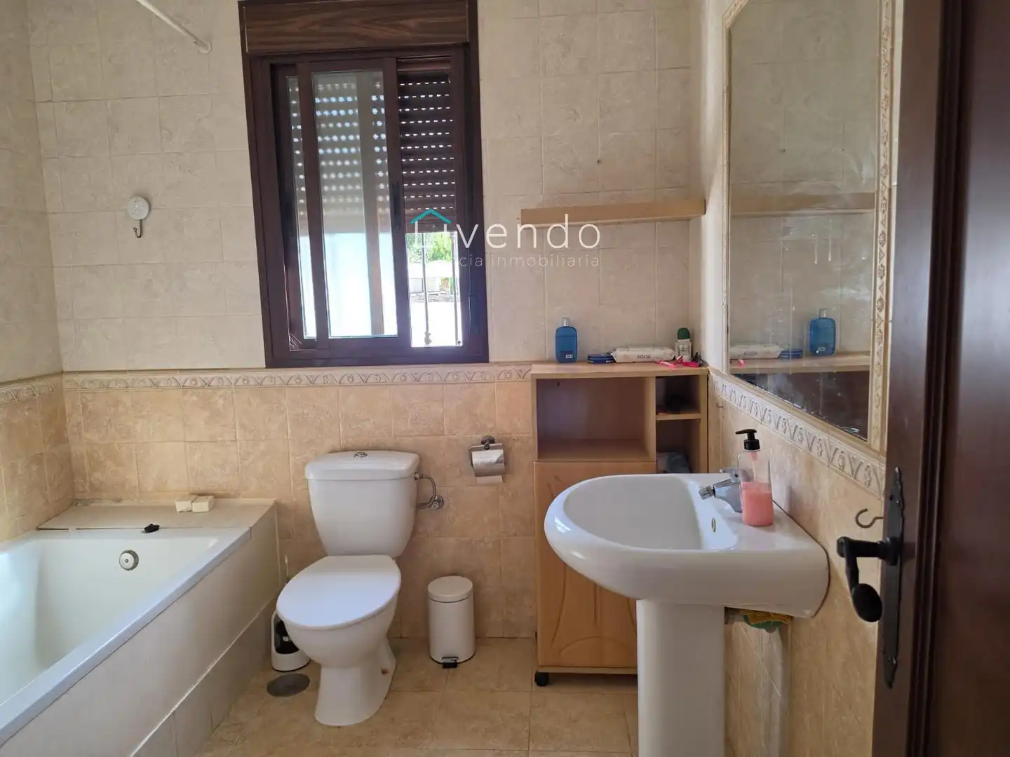 Bany de Casa o xalet en venda en Chiclana de la Frontera amb Aire condicionat, Terrassa i Traster