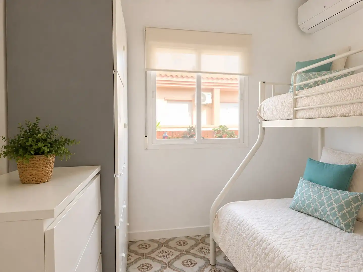 Bedroom of Attic for sale in Torrenueva Costa  with Air Conditioner, Terrace and Furnished