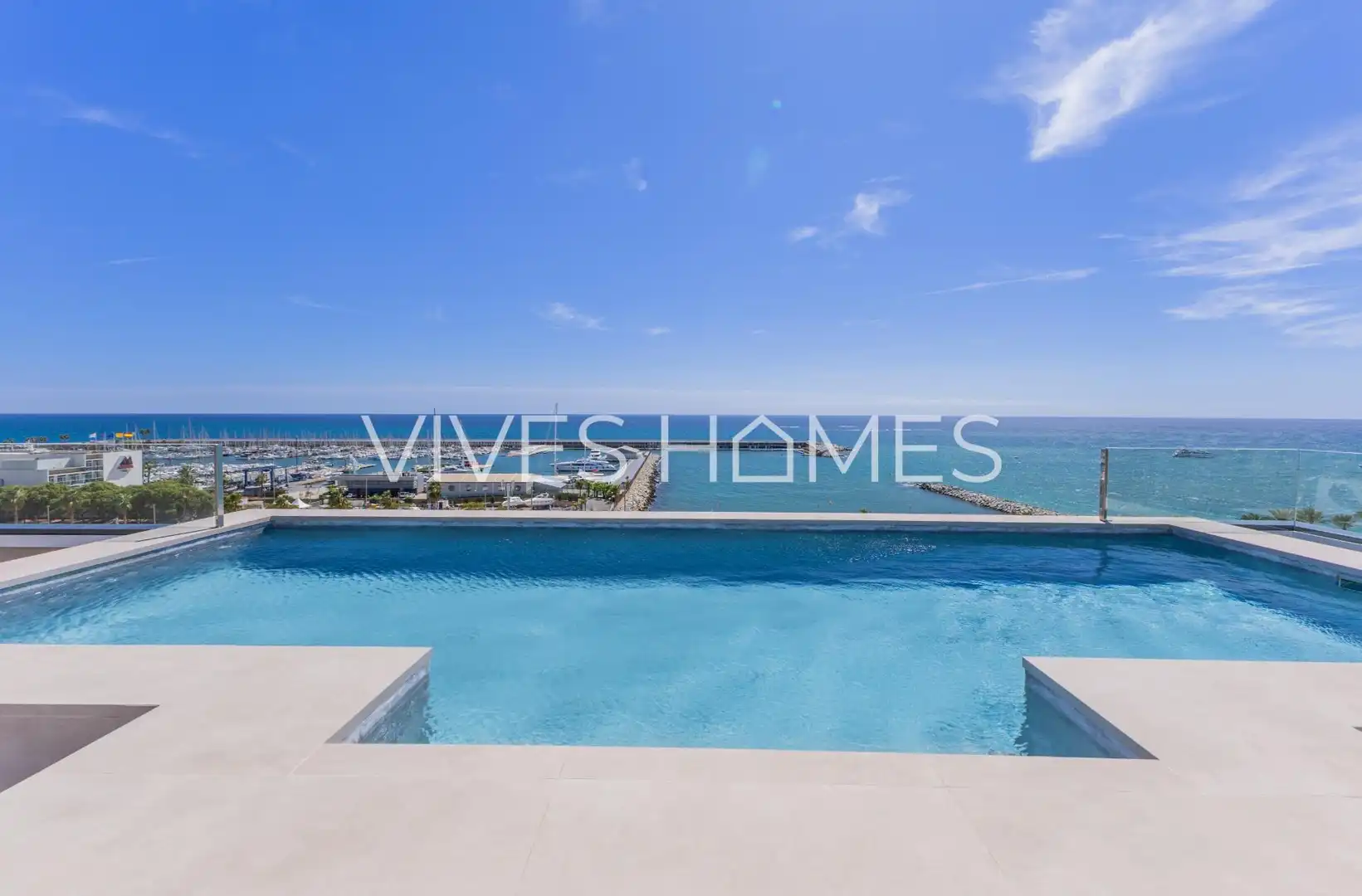Attique avec terrasse à vendre à Avenida Avinguda Maresme