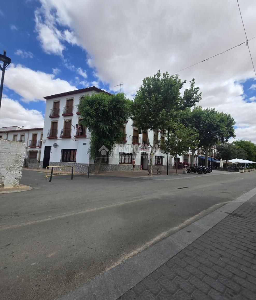 Exterior view of Flat for sale in Villatobas  with Heating, Terrace and Furnished