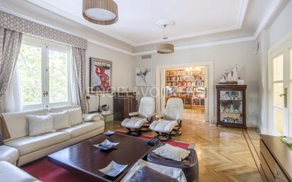 Apartment for sale in  Madrid Capital