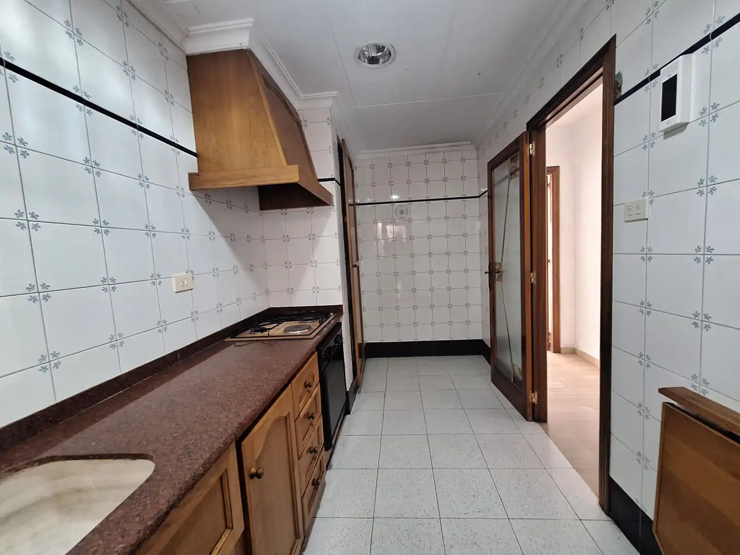 Kitchen of Houses for sale in Sueca  with Air Conditioner, Parquet flooring and Storage room