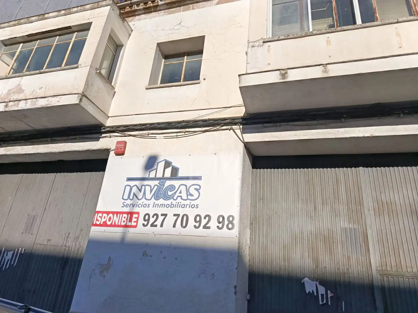 Außenansicht von Gebäude zum Verkauf in Plasencia