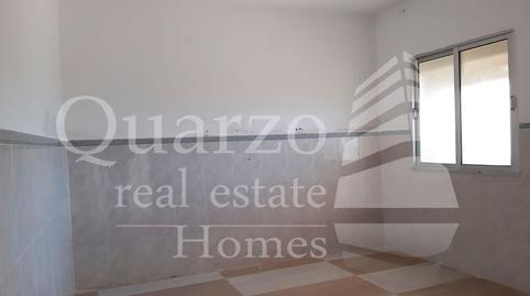 Foto 4 de Casa adosada en venta en Miajadas, Cáceres