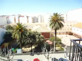 Vista exterior de Dúplex en venda en Don Benito amb Aire condicionat, Calefacció i Parquet