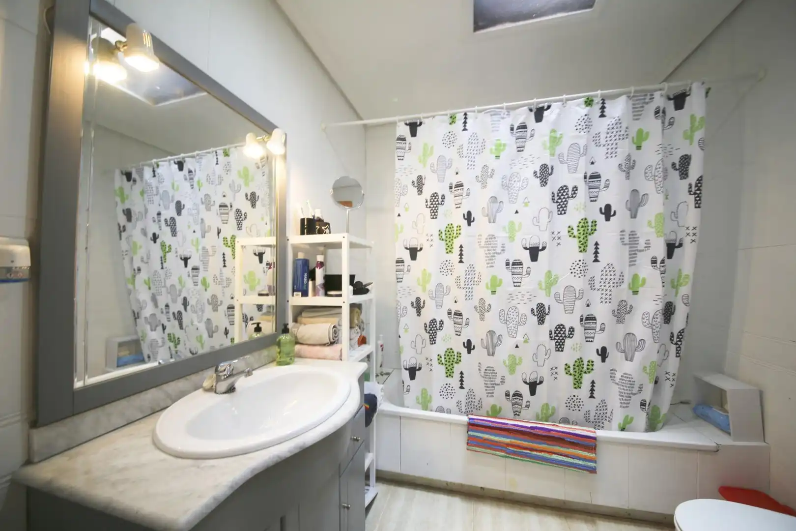 Baño de Casa o chalet en venta en Tomelloso con Aire acondicionado, Jardín privado y Trastero