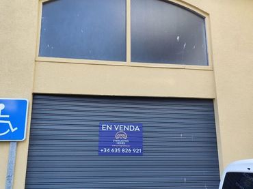Local comercial en venda a Plaza de l'Antic Hospital de Sant Miquel