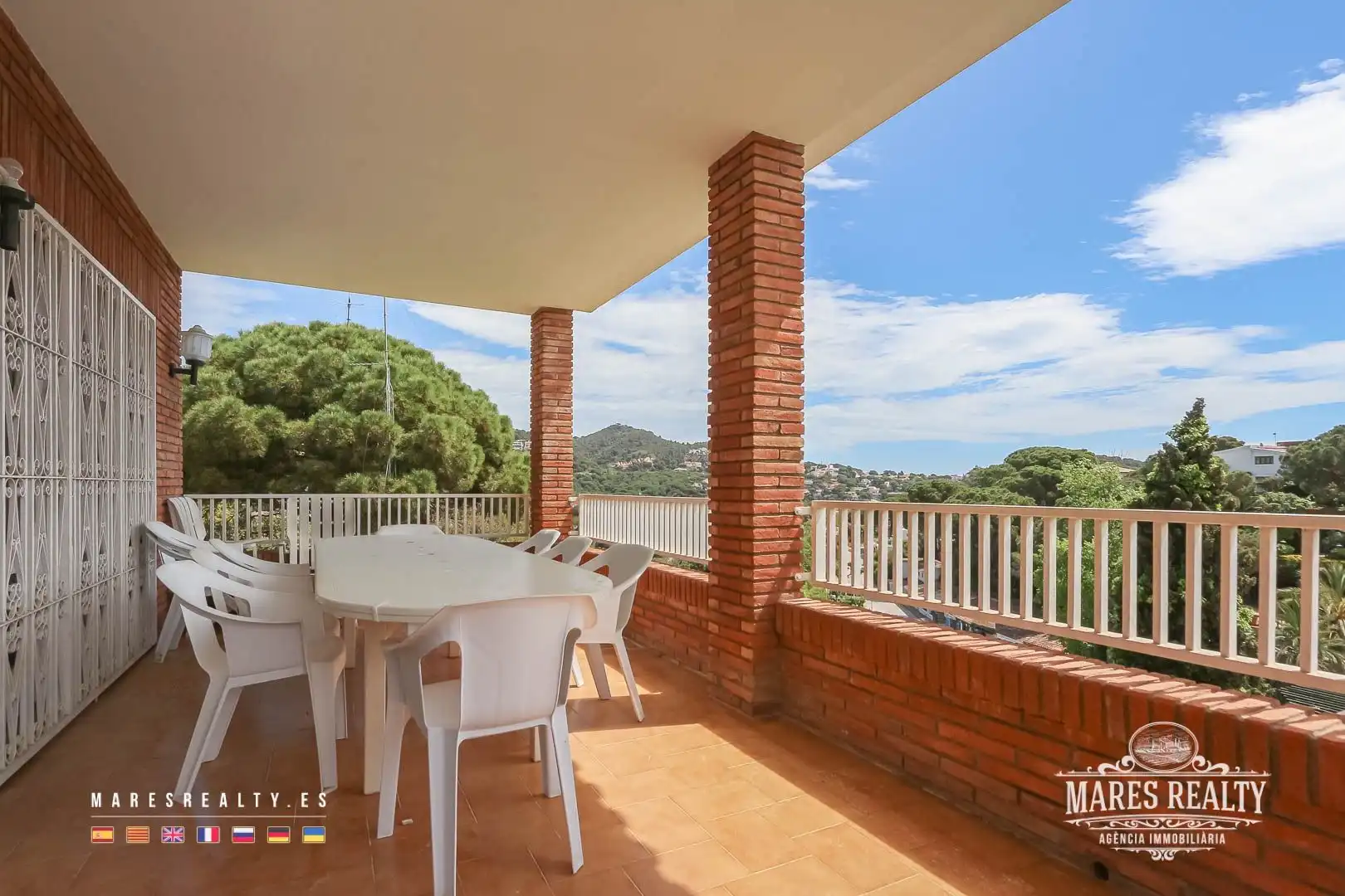Casa con piscina en venta en Canyelles, imagen 4