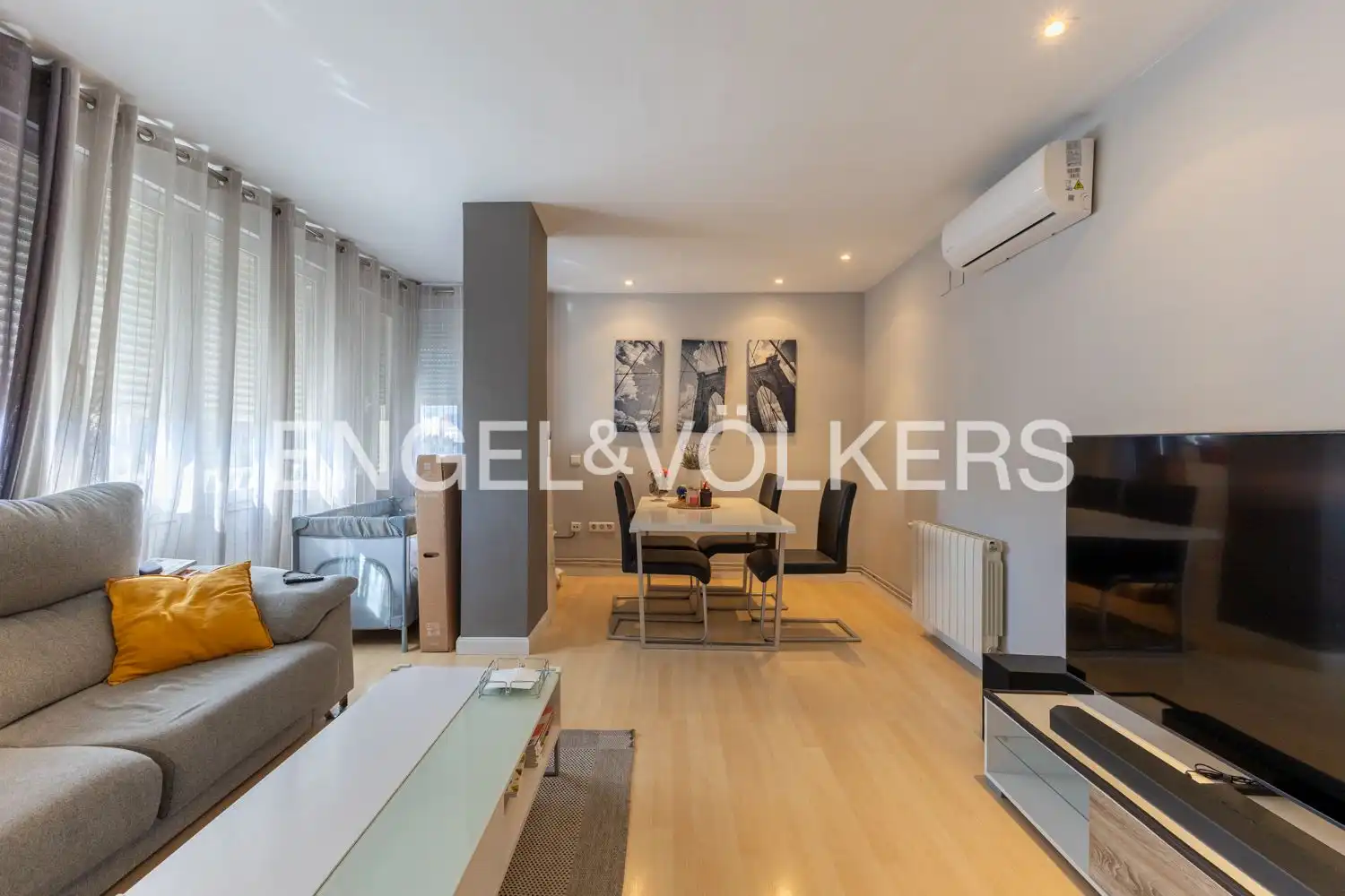 Sala de estar de Piso en venta en Valencia con Aire acondicionado, Calefacción y Balcón