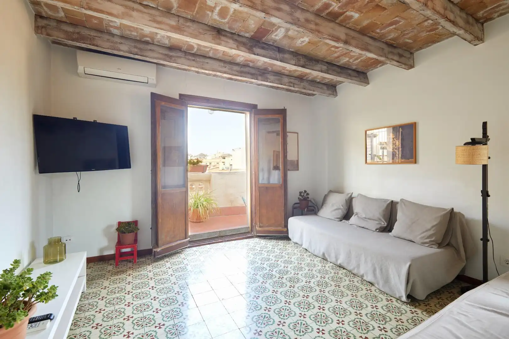 Living room of Attic for sale in Barcelona  with Air Conditioner, Heating and Terrace