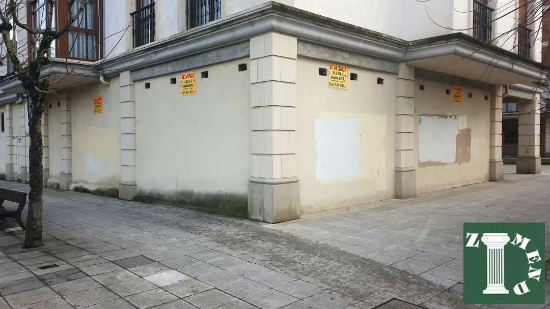 Local comercial de lloguer a Durango