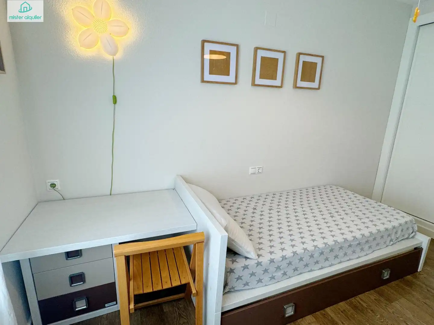 Habitación de Apartamento de alquiler en Sant Joan d'Alacant con Aire acondicionado, Jardín privado y Terraza