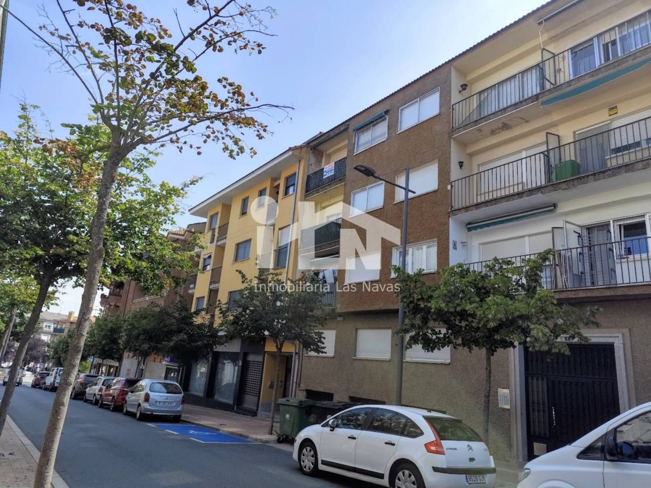 Flat for sale in Aniceto Marinas, Las Navas del Marqués