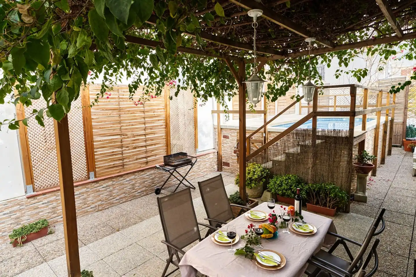 Terrassa de Casa adosada en venda en Calella amb Aire condicionat, Calefacció i Jardí privat