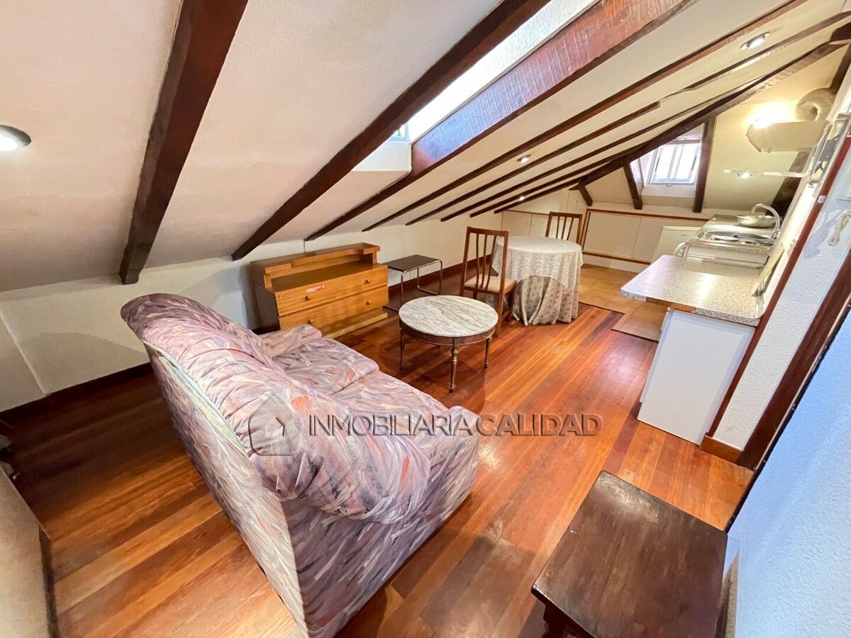 Flat to rent in Burgos Capital  with Heating and Furnished