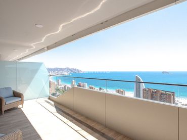 Appartamento con balcone in vendita a Playa de Poniente