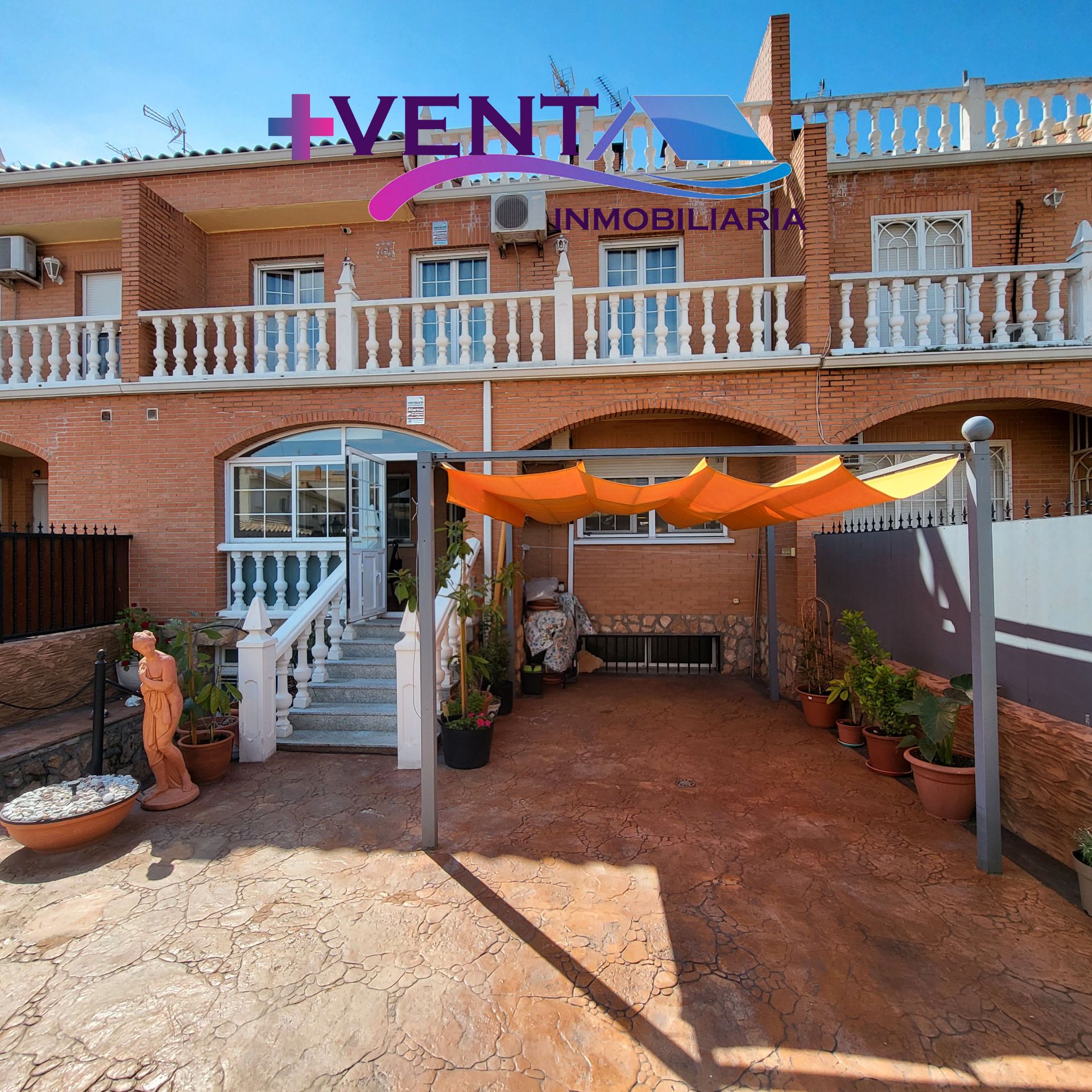 Terrace of House or chalet for sale in Seseña  with Air Conditioner, Heating and Private garden