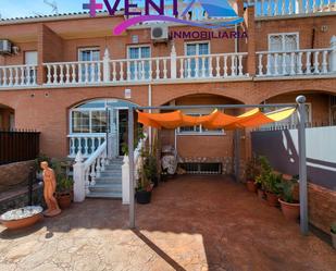 Terrassa de Casa o xalet en venda en Seseña amb Aire condicionat, Calefacció i Jardí privat