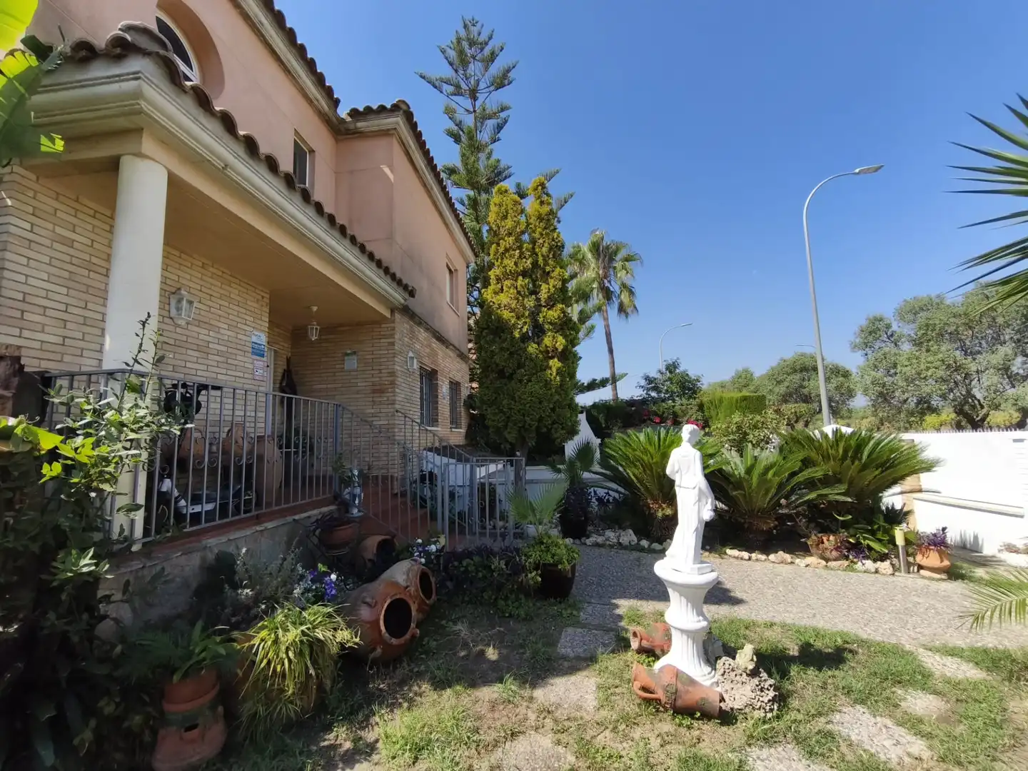 Garden of Houses for sale in Cambrils  with Air Conditioner, Heating and Private garden