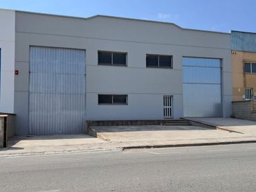 Industriegebäude zur Miete in C/ARTESANS 61